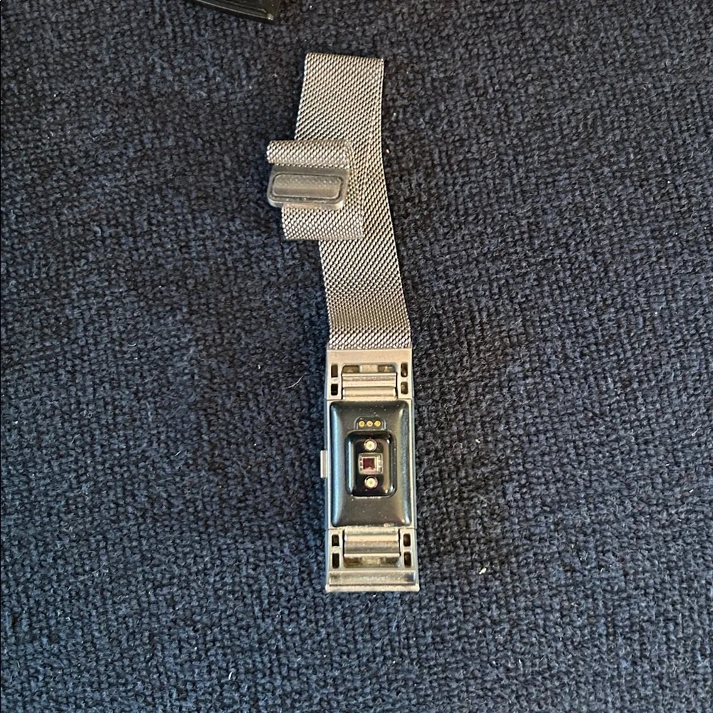 Fitbit Charge 2 2016 with Stainless Steel Magnetic Wristband